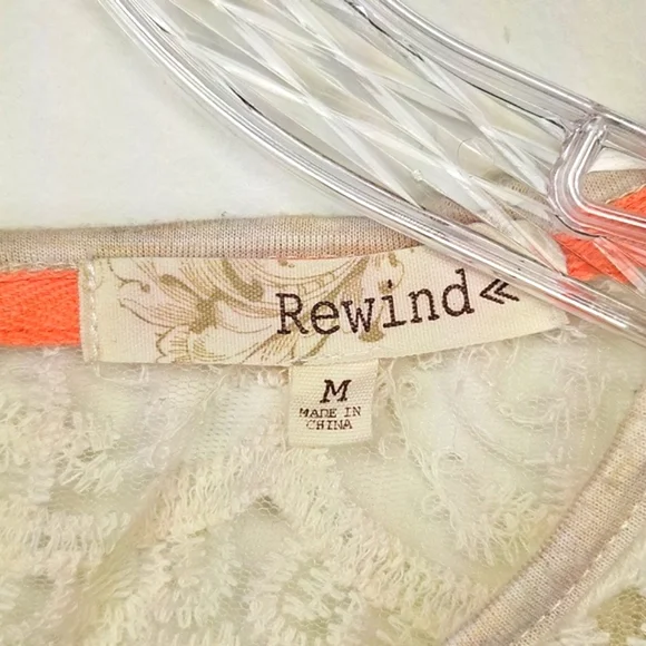 ❤️ Rewind Lace Panel Boho Blouse Medium Neutral Feminine Lace Short Sleeve Top - Picture 8 of 12